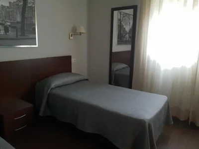 Hostal T4 — foto 10