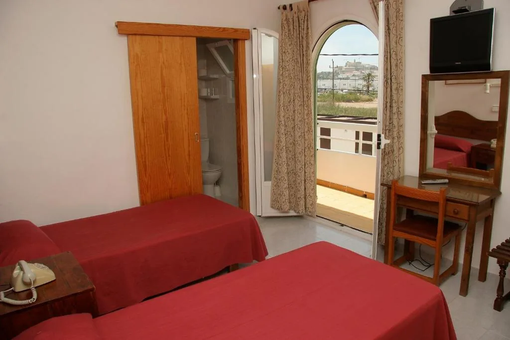 Habitación Doble - 1 o 2 camas — Hostal Talamanca