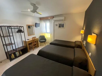 Hostal Tarrés — photo 2