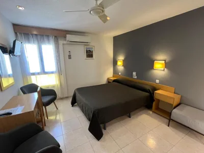 Hostal Tarrés — photo 11