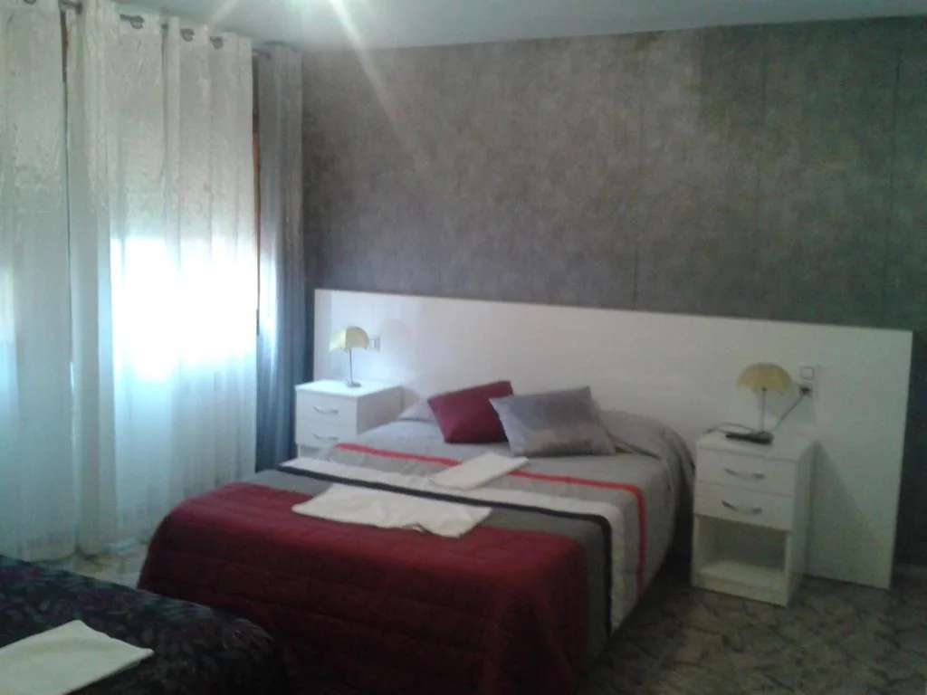 Habitación Individual con bañera — Hostal Texas 2
