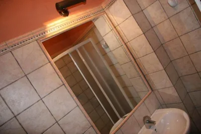 Hostal Torre de Guzmán — Foto 3