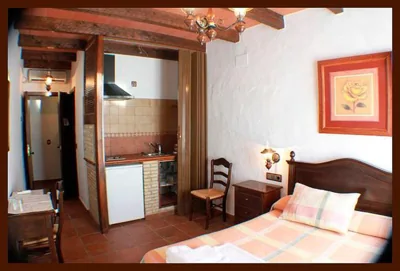 Hostal Torre de Guzmán — Foto 9