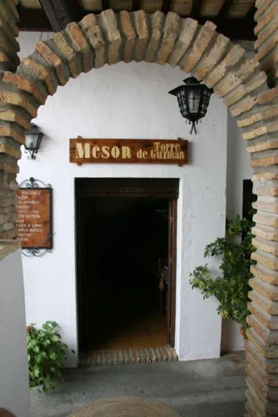 Hostal Torre de Guzmán — Foto 10