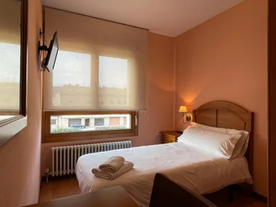 Hostal Torreblanca — photo 9