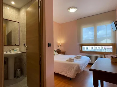 Hostal Torreblanca — photo 12