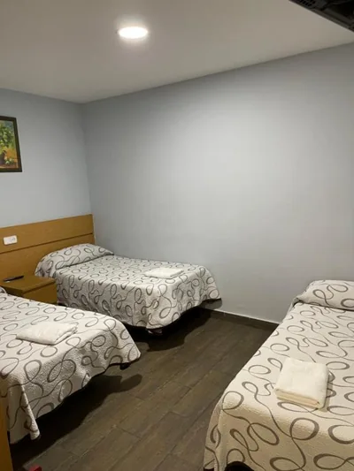 Hostal Tres Hermanos — foto 11