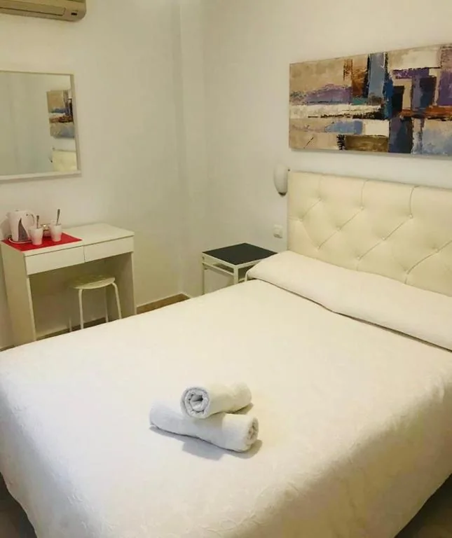 シングルルーム — Hostal Tres Soles