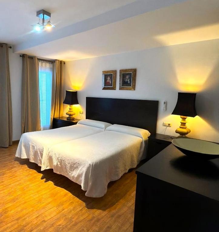 Hostal Tres Soles