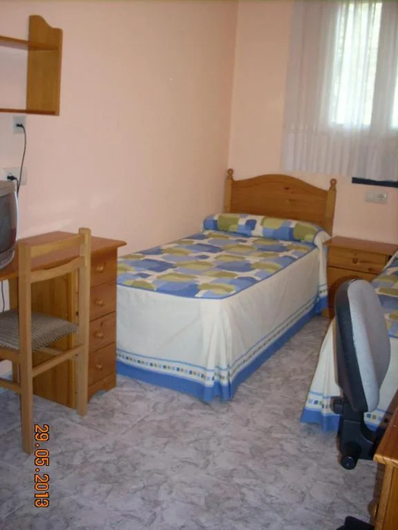 Habitación Individual Estándar con ducha — Hostal Vadama
