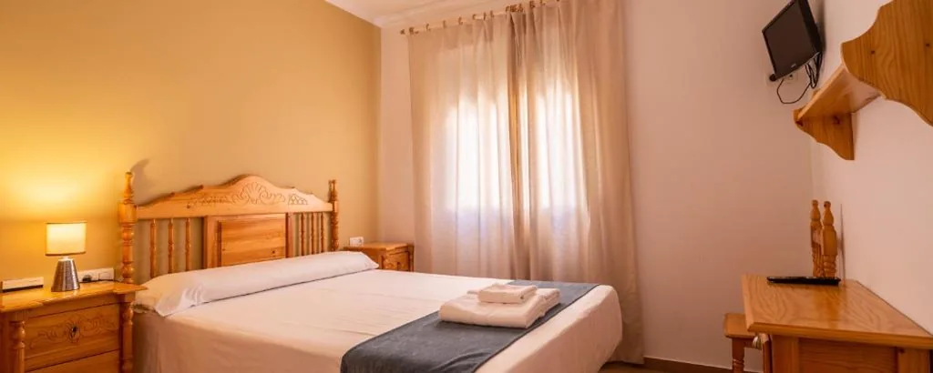 Standard-Doppelzimmer – 1 oder 2 Betten — Hostal Valdepeñas by Bossh! Hotels