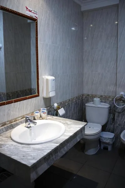 Hostal Valdepeñas by Bossh! Hotels — Foto 8