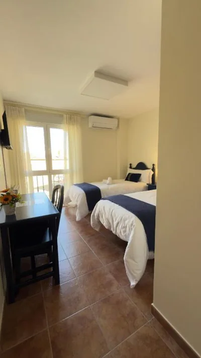 Hostal Valderas — foto 2