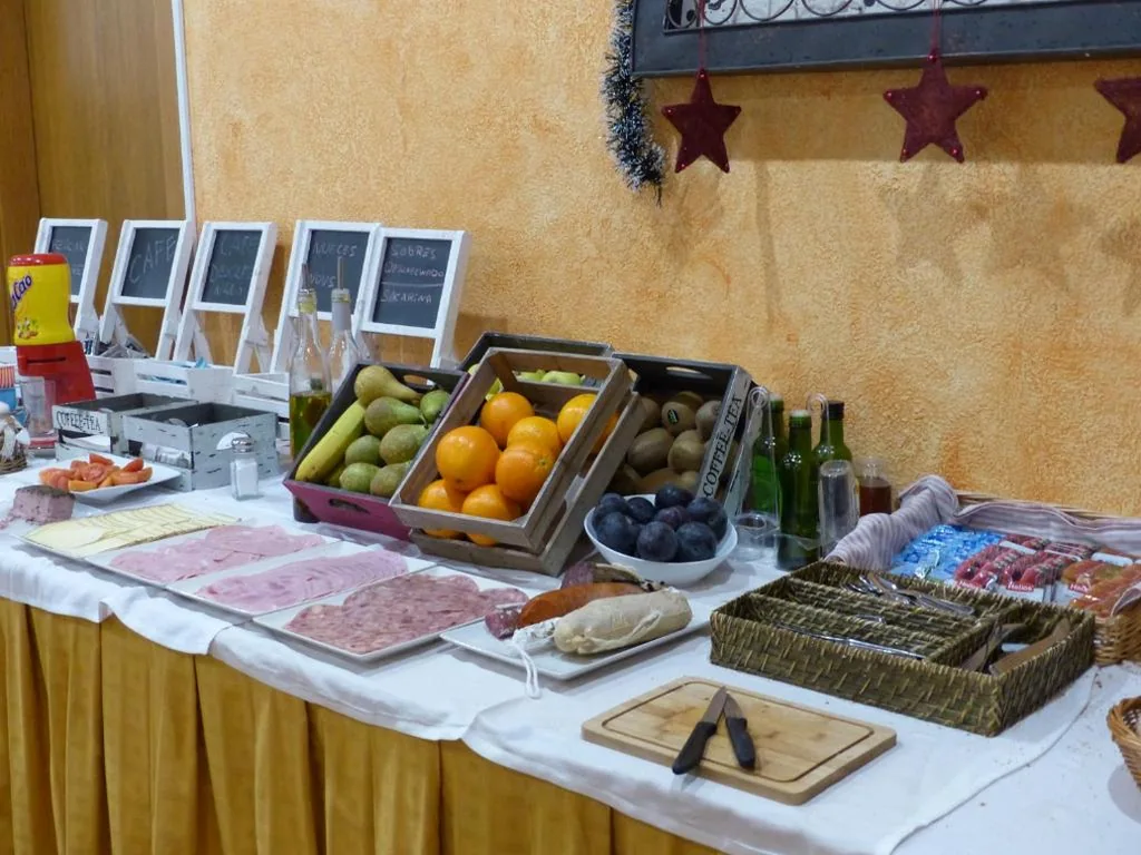 Eenpersoonskamer — Hostal Vall D'Aneu