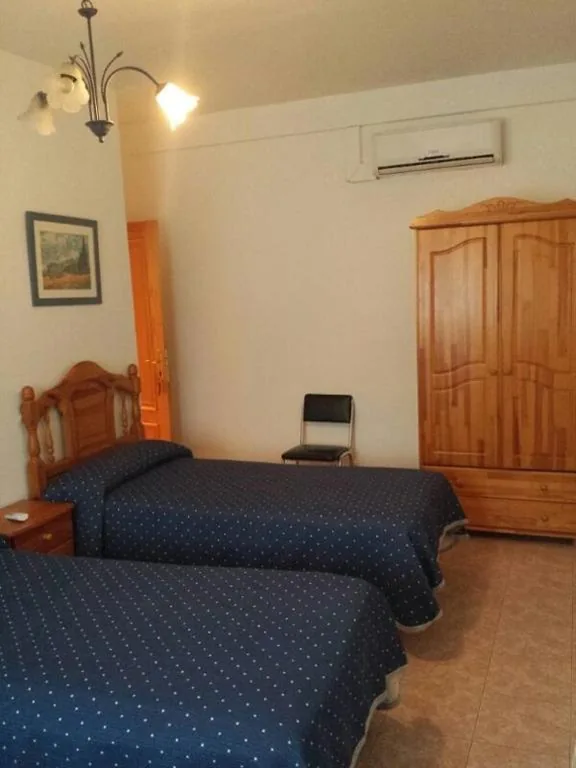 Habitación Individual — Hostal Vaticano
