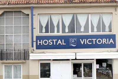 HOSTAL ViCTORiA — Foto 9