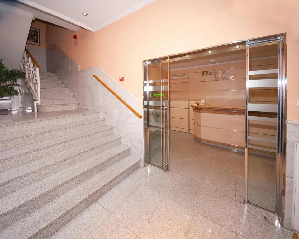 シングルルーム — Hostal Viky