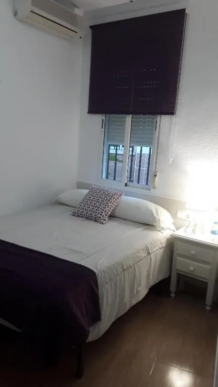 Small Double Room — Hostal VILLA CARBULA