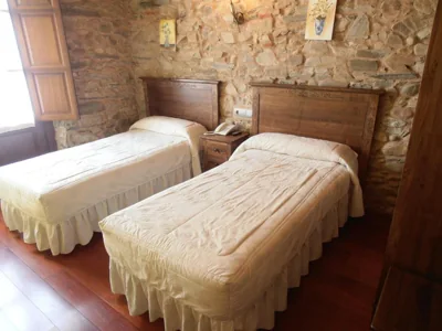 Hostal Virgen de la Encina — Foto 6