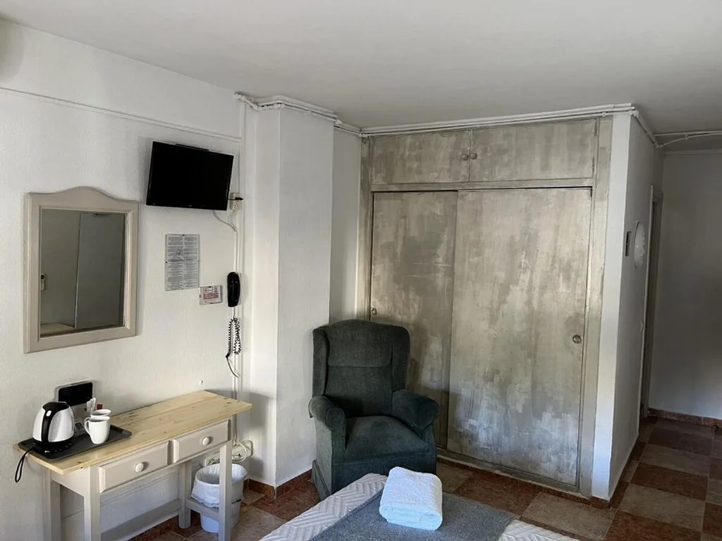 Doppelzimmer mit 2 Einzelbetten — Hostal Virgen del Rocío II