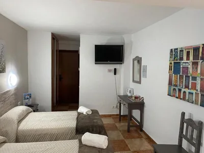 Hostal Virgen del Rocío II — Foto 3