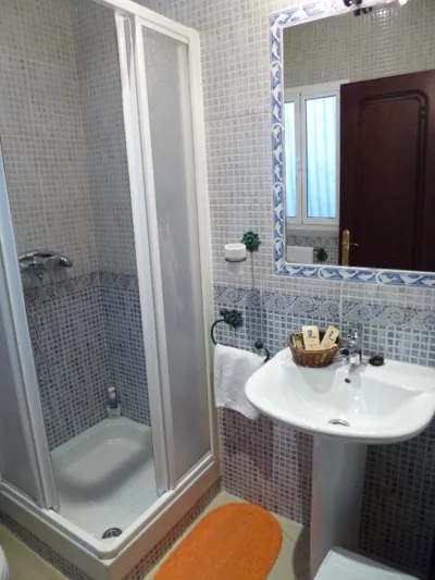 Hostal Virgen Del Rocio — 写真 3