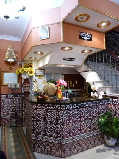 Hostal Virgen Del Rocio — 写真 5