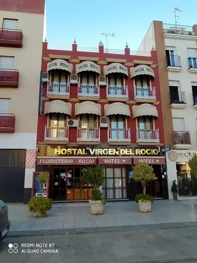 Hostal Virgen Del Rocio — 写真 10