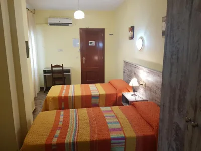 Hostal Virgen Del Rocío — foto 11
