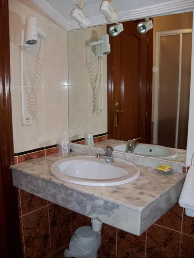 Hostal Virgen del Villar — Foto 8