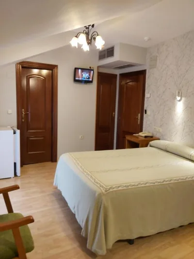 Hostal Virgen del Villar — Foto 9