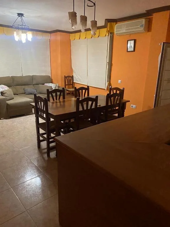 Apartamento con balcón — Hostal y Apartamentos la Vereda