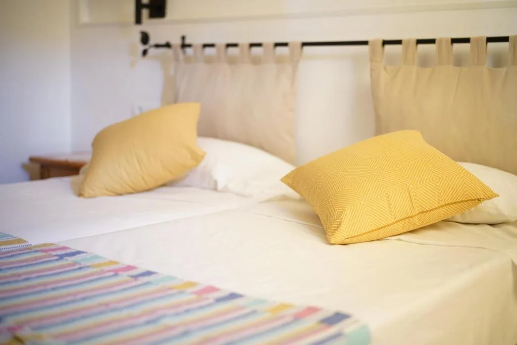 Camera doppia - 1 o 2 letti — Hostal Yebisah
