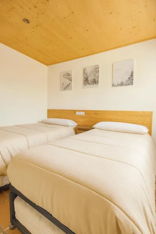 Camera doppia Standard - 2 letti — Hostal Yeti