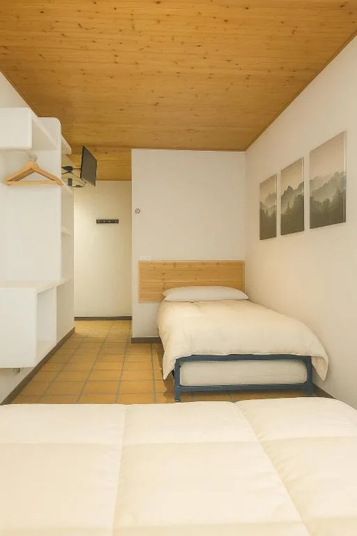Camera familiare Standard — Hostal Yeti