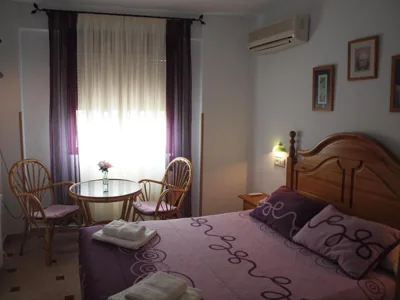 Hostal Yuste — Foto 8