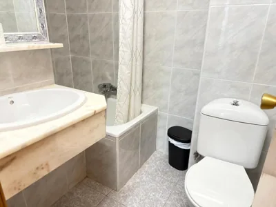 Hostal Zaragoza Centro — Foto 8