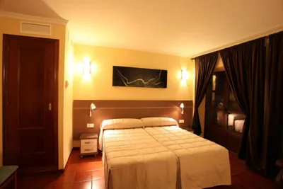 Hostal Zurbaran — foto 9