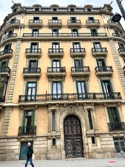 Hostalin Barcelona Gran Via — 写真 9