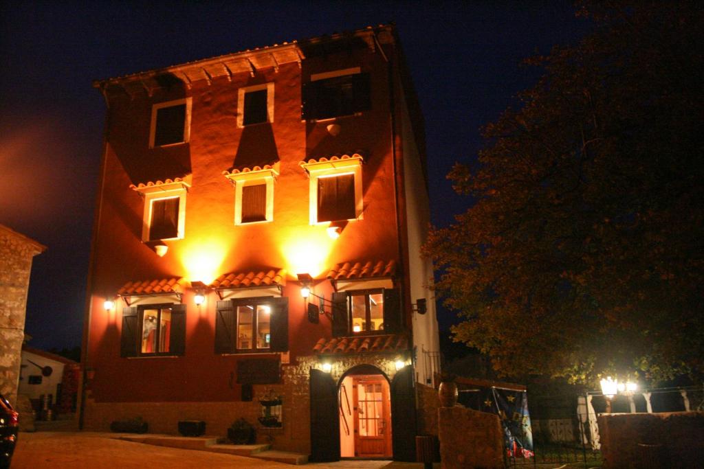 Hostatgeria Sant Jaume