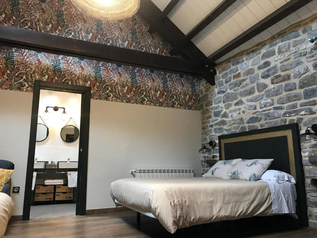 Habitación Familiar Superior — Hostel-Albergue Monte Perdido