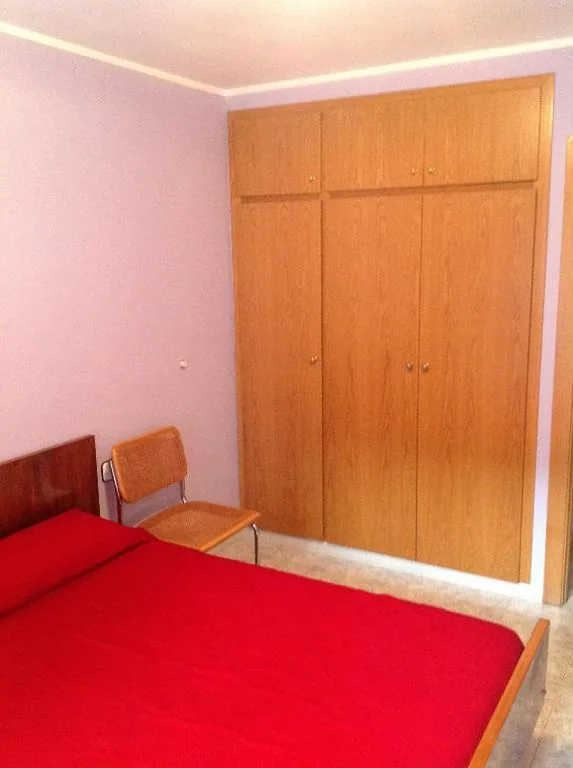 Habitación Quíntuple con baño compartido — Hostel Alhambra