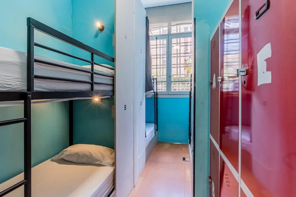 Bed in 8-Bed Female Dormitory Room — Hostel Center Madrid