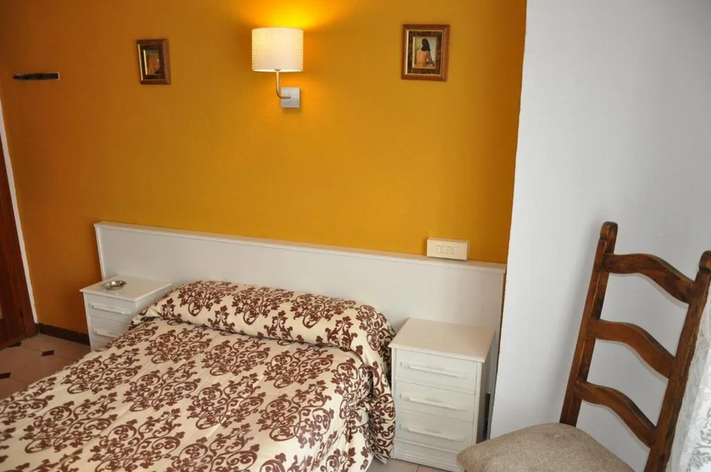 Quarto Duplo com duche - 1 ou 2 camas — Hostel Central Zaragoza