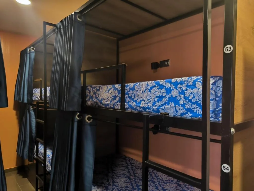 Litera en habitación compartida - Solo mujeres — Hostel Estrella 20