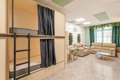 HOSTEL Pepper-Gold -PEDESTRIAN STRETT-3 minutes from marine -very spacious room -BED ROOMS 8 GUEST 55 M2 AND 8 GUEST 65 M2 — photo 5