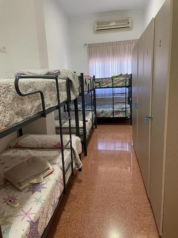 Cama en habitación compartida de 6 camas — Hostel Rural David Broncano