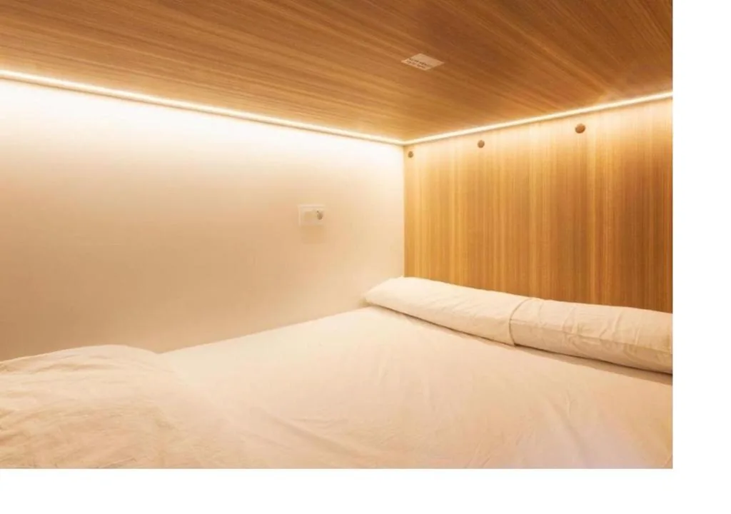 Cama em dormitório partilhado misto de 4 camas — Hostel Siesta & Go (Atocha)