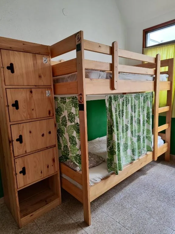 Cama en habitación compartida mixta de 6 camas — Hostel Vagamundo