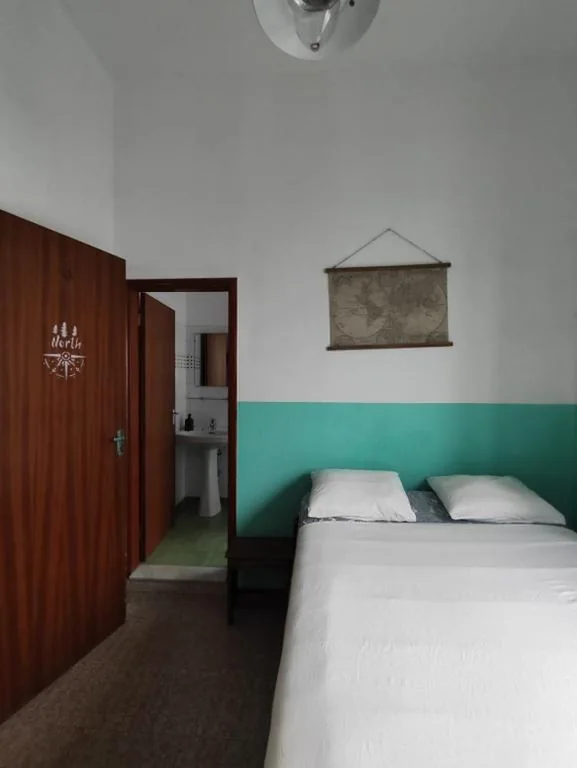 Habitación Doble con baño privado — Hostel Vagamundo